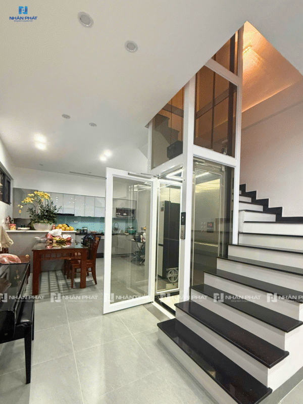 104 Thang máy không hố pit