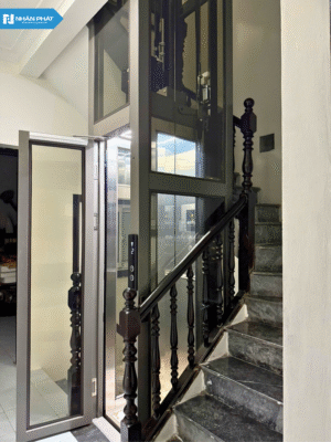 168 60cm có lắp được thang máy không?